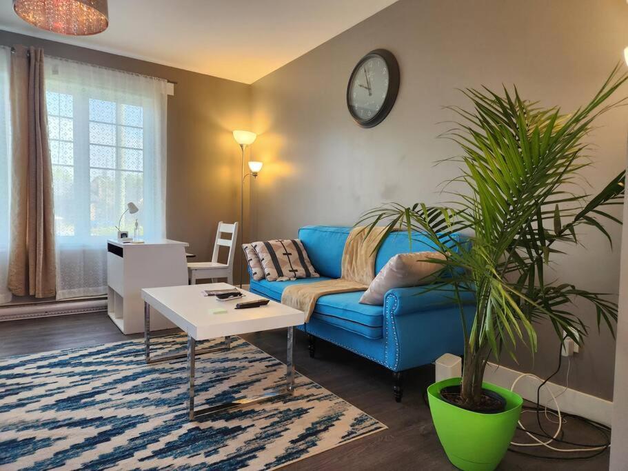 Maison Chaleureuse, Energetique Et Florale Sherbrooke Buitenkant foto